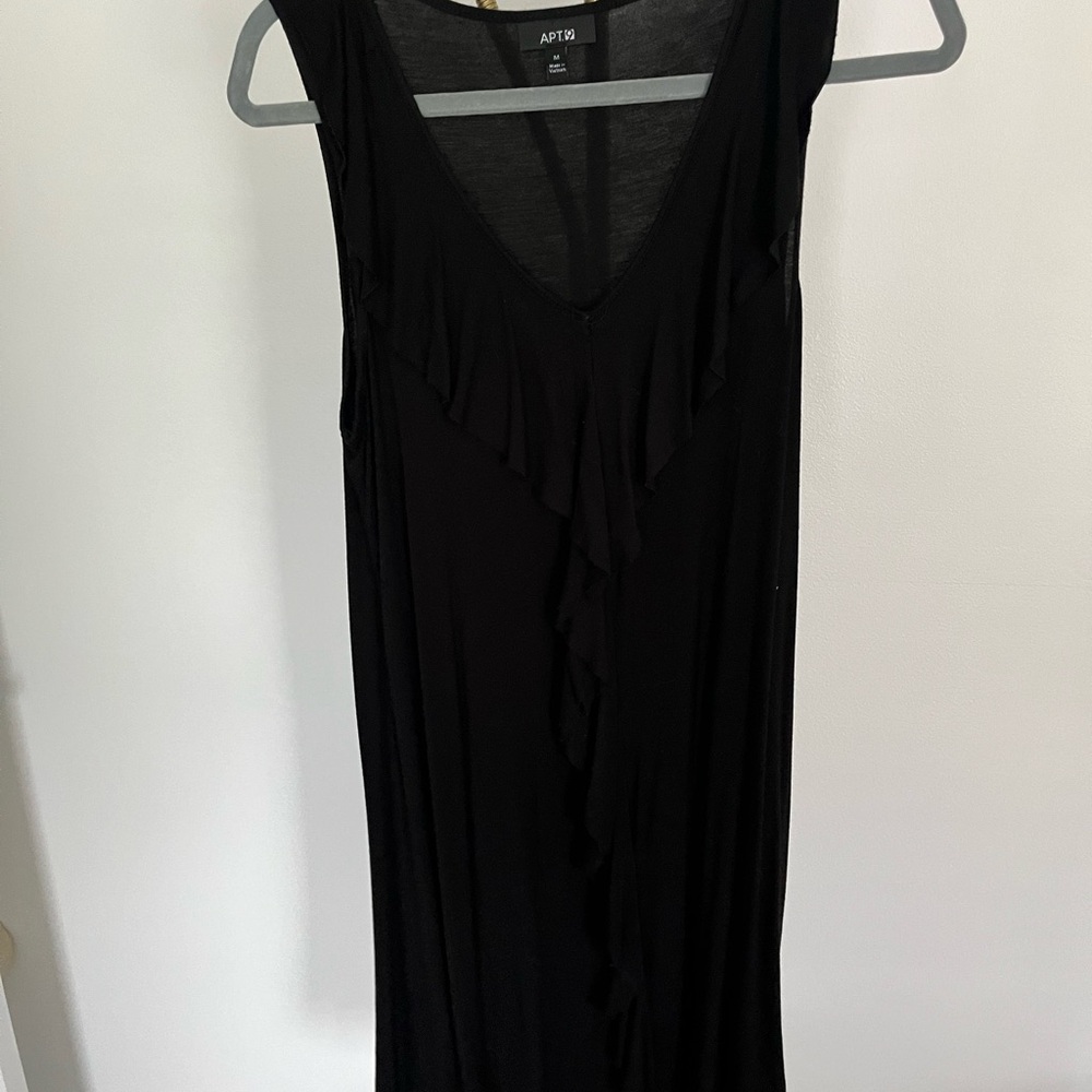 Little Black Dress. Apt medium
